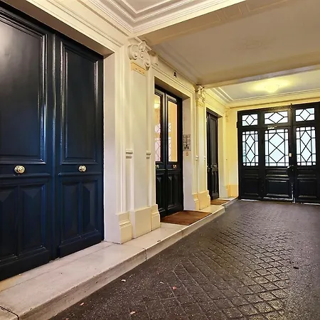 Parisian I 390 I 1 I Odeon Apartment