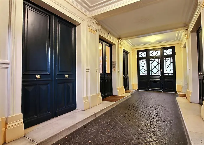 Parisian I 390 I 1 I Odeon Apartman